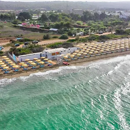 Hotel Nicolaus Club La Giurlita 4*